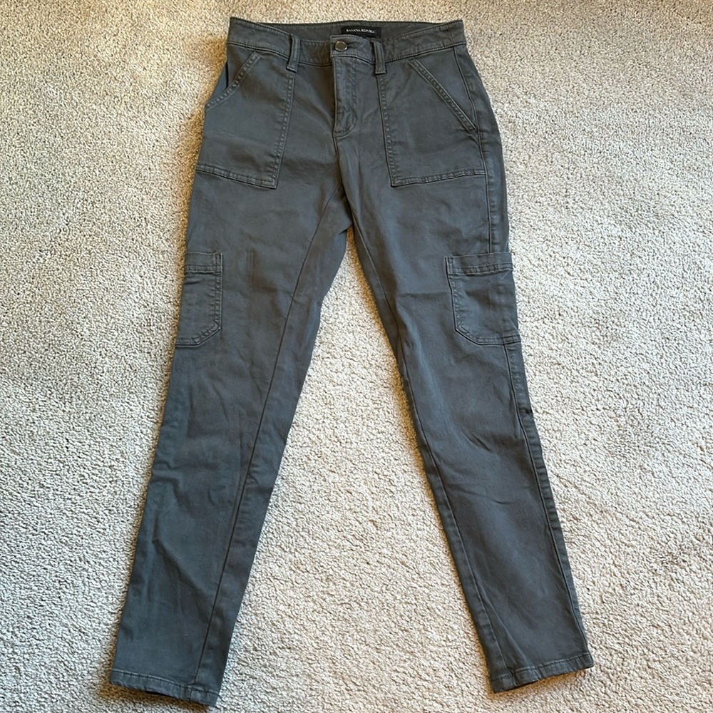 Banana Republic Gray Cargo Pants